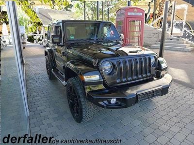 Second-hand Jeep Wrangler Overland 272 CP (200 kW) 2021 Negru SUV