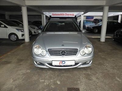 Gebraucht Mercedes C180 143 PS (105 kW) 2007 Silber Coupé