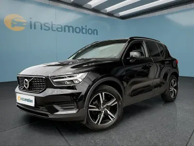 Gebraucht Volvo XC40 163 PS (119 kW) 2020 Schwarz SUV