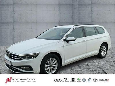 Weiß Gebraucht 2021 VW Passat Business Kombi | 17.990 € (Fairer Preis)