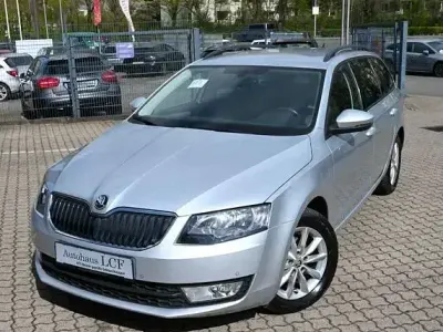 Second-hand Skoda Octavia Style 110 CP (80 kW) 2015 Argintiu Hatchback