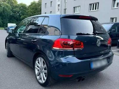 Gebraucht VW Golf VI 162 PS (119 kW) 2011 Grau Kleinwagen
