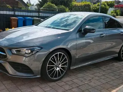 Gebraucht Mercedes CLA250 AMG line 224 PS (164 kW) 2021 Grau Coupé