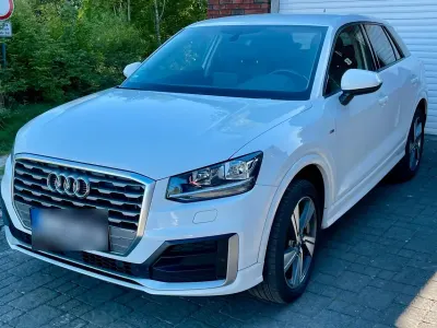 Używany Audi Q2 S-Line 150 KM (110 kW) 2018 Biały SUV