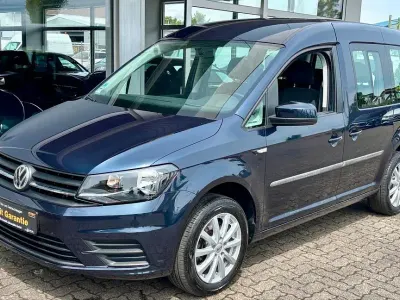 Gebraucht VW Caddy Trendline 125 PS (91 kW) 2018 Blau Van / Kleinbus