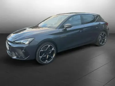 Neu Cupra Leon 300 PS (220 kW) 2026 Grau Limousine