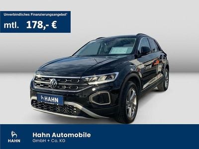 Nouă VW T-Roc Life 150 CP (110 kW) 2025 Negru SUV