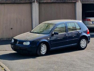 VW Golf IV