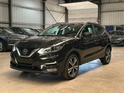 Gebraucht Nissan Qashqai Visia 140 PS (102 kW) 2019 Schwarz SUV
