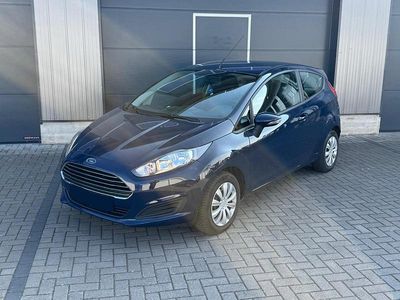 Gebraucht Ford Fiesta 75 PS (55 kW) 2013 Blau Kleinwagen