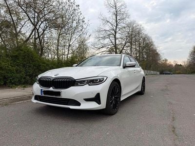 Second-hand BMW 318 Sport Line 150 CP (110 kW) 2020 Alb Break