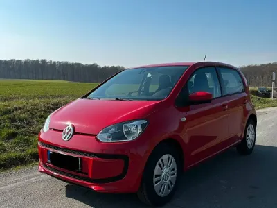 Usata VW up! 60 CV (44 kW) 2016 Rosso Utilitaria