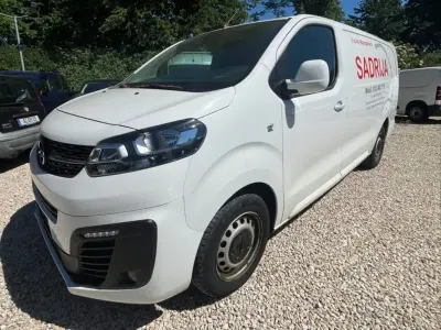Gebraucht Opel Vivaro-e Combi Edition 177 PS (130 kW) 2021 Weiß Van / Kleinbus