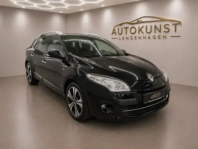 Używany Renault Mégane Bose Edition 131 KM (96 kW) 2012 Czarny Sedan/Limuzyna