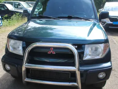 Gebraucht Mitsubishi Pajero 129 PS (94 kW) 2003 Grün SUV