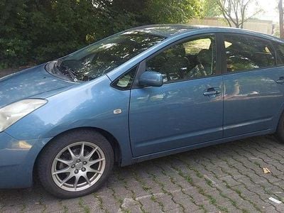 Gebraucht Toyota Prius Executive 77 PS (56 kW) 2005 Kleinwagen