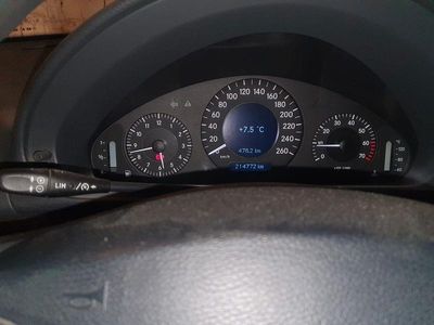 Silber Gebraucht 2003 Mercedes 200 Kombi | 1.250 €