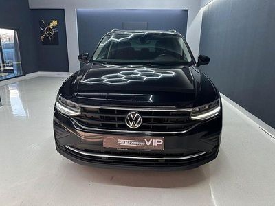 Gebraucht VW Tiguan Active 150 PS (110 kW) 2022 Schwarz SUV