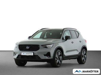 Neu Volvo XC40 Plus 197 PS (144 kW) 2026 Grau SUV