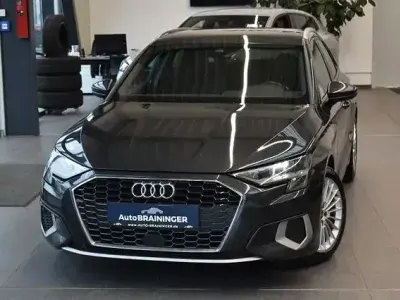Gebraucht Audi A3 Advanced 150 PS (110 kW) 2022 Manhattangrau Limousine