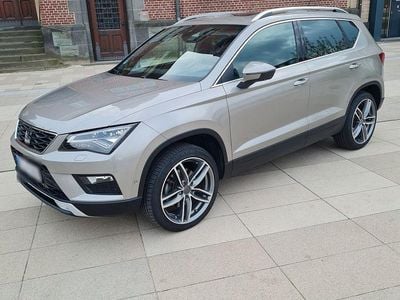 Usata Seat Ateca 4Drive 190 CV (139 kW) 2017 Beige SUV