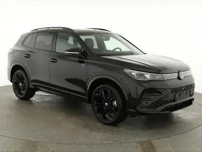 Neu VW Tiguan R-line 193 PS (141 kW) 2025 Andere SUV