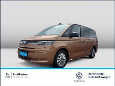 Gebraucht VW Multivan Life 150 PS (110 kW) 2024 Orange (copper bronze metallic) Van