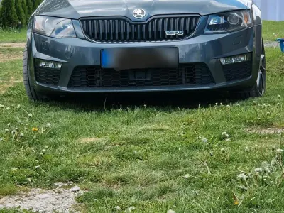 Gebraucht Skoda Octavia vRS 184 PS (135 kW) 2017 Andere farben Kombi