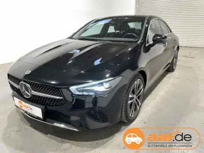 Gebraucht Mercedes CLA200 Progressive 150 PS (110 kW) 2024 Schwarz Limousine