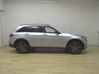 Brugt Mercedes GLC300e AMG line 306 HK (225 kW) 2022 Sølv SUV