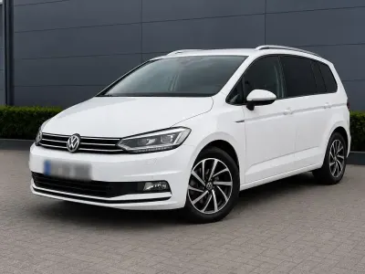 Gebraucht VW Touran 116 PS (85 kW) 2019 Weiß Van / Kleinbus