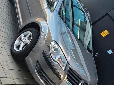 Gebraucht VW Touran 140 PS (102 kW) 2008 Gold Van / Kleinbus