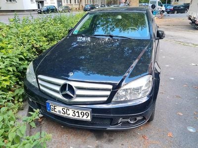 Mercedes C180