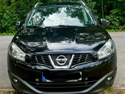 Gebraucht Nissan Qashqai +2 Tekna 150 PS (110 kW) 2013 Schwarz SUV