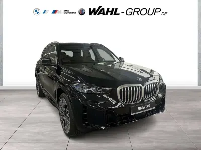 Gebraucht BMW X5 M Sport 298 PS (219 kW) 2026 Saphirschwarz SUV
