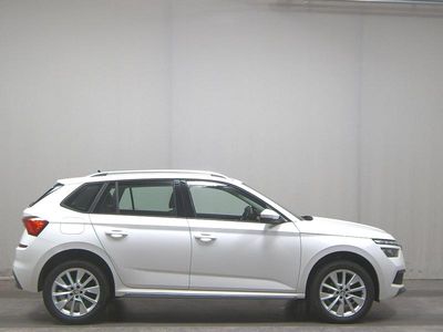 Weiss Gebraucht 2020 Skoda Kamiq Style SUV | 15.380 € (Guter Preis)