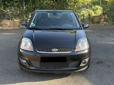Gebraucht Ford Fiesta Style 70 PS (51 kW) 2008 Schwarz Kleinwagen