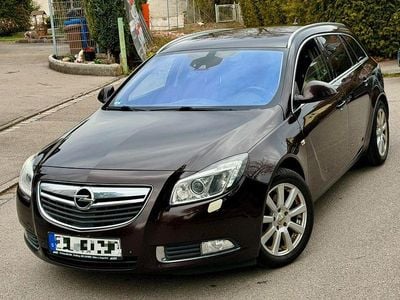 Gebraucht Opel Insignia Sport 194 PS (142 kW) 2012 Schwarz Kombi