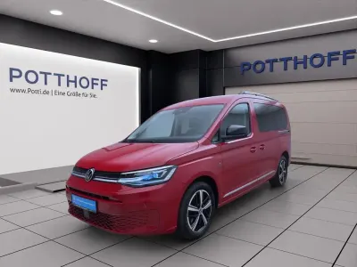Gebraucht VW Caddy Style 114 PS (83 kW) 2021 Kirschrot Van / Kleinbus
