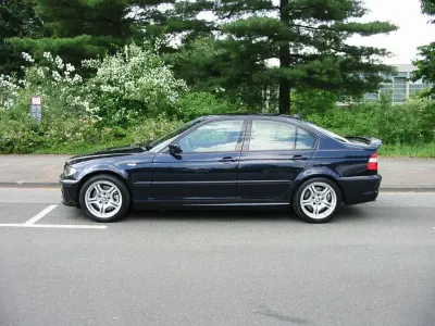 Gebraucht BMW 330 M Sport 231 PS (169 kW) 2002 Blau Limousine