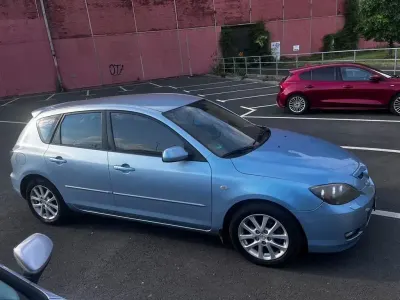 Gebraucht Mazda 3 105 PS (77 kW) 2008 Blau Limousine