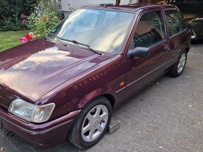Gebraucht Ford Fiesta 60 PS (44 kW) 1994 Violet Kleinwagen