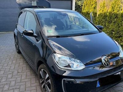 Gebraucht VW e-up! 61 kW (83 PS) 2020 Schwarz Kleinwagen