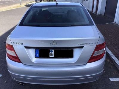 Mercedes C200
