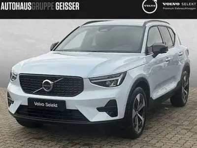 Nuova Volvo XC40 Plus 163 CV (119 kW) 2025 Blu SUV