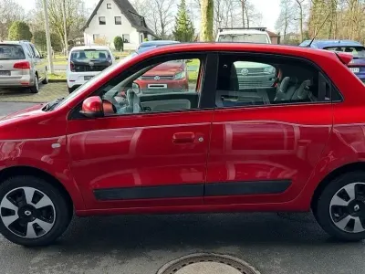 Gebraucht Renault Twingo Liberty 71 PS (52 kW) 2015 Rot Kleinwagen