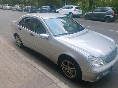 Mercedes C180
