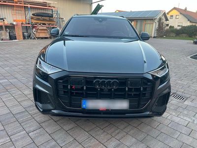 Gebraucht Audi SQ8 Comfort 507 PS (372 kW) 2023 Grau SUV