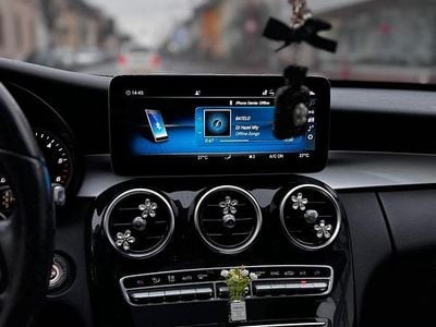 Weiß Gebraucht 2019 Mercedes C200 Avantgarde Limousine | 23.500 € (Teuer)