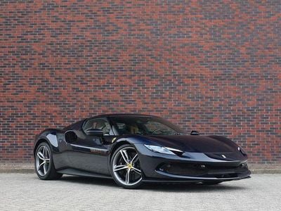 Gebraucht Ferrari 296 829 PS (609 kW) 2024 Blau